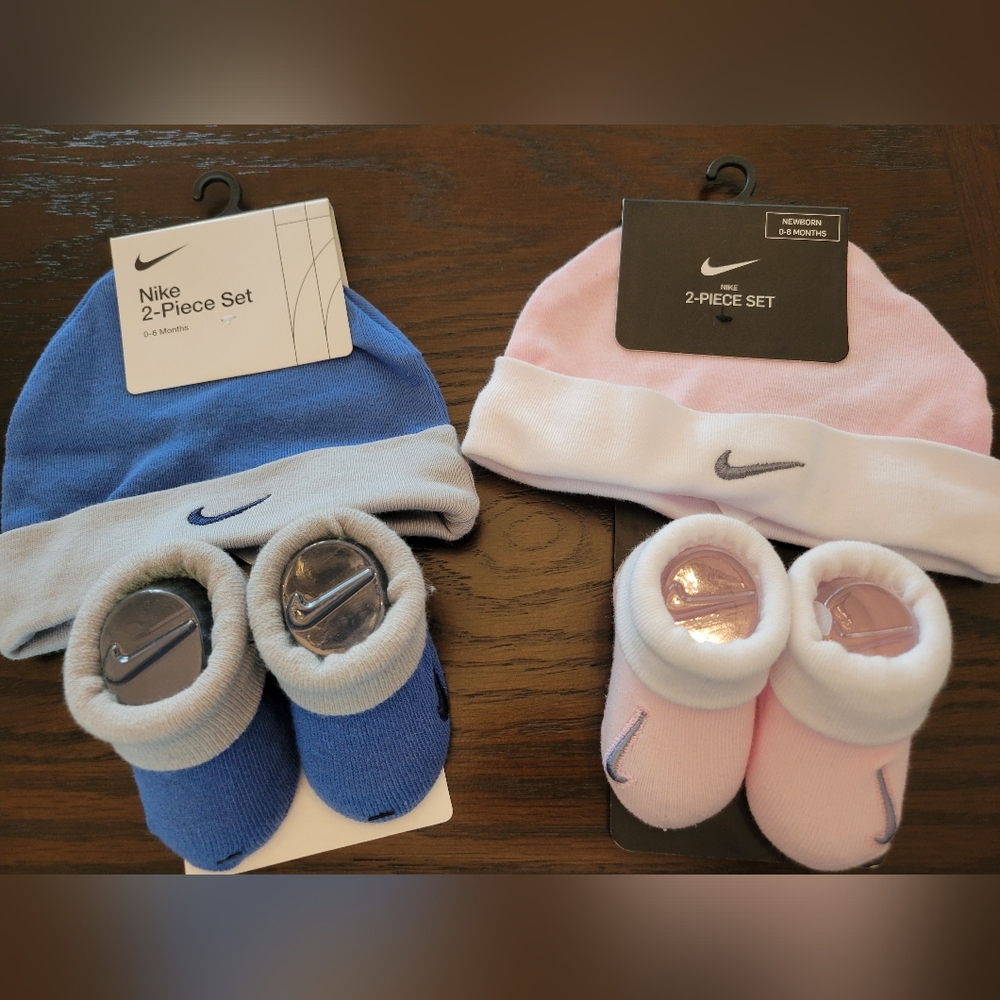 Nike 0-6 months Twins Boy Girl Beanie Footie Sets